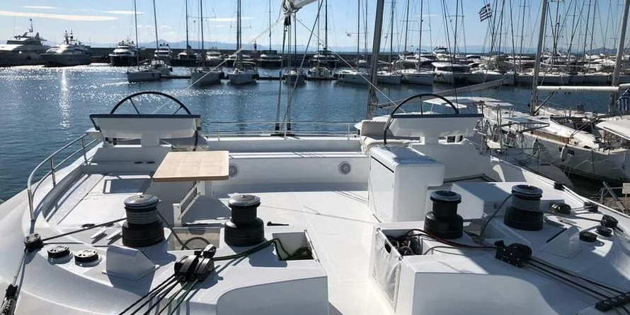 Lagoon 620