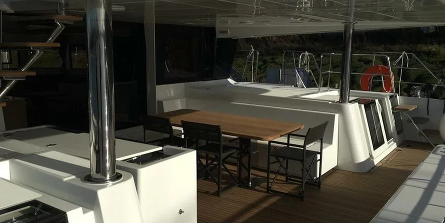 Lagoon 620