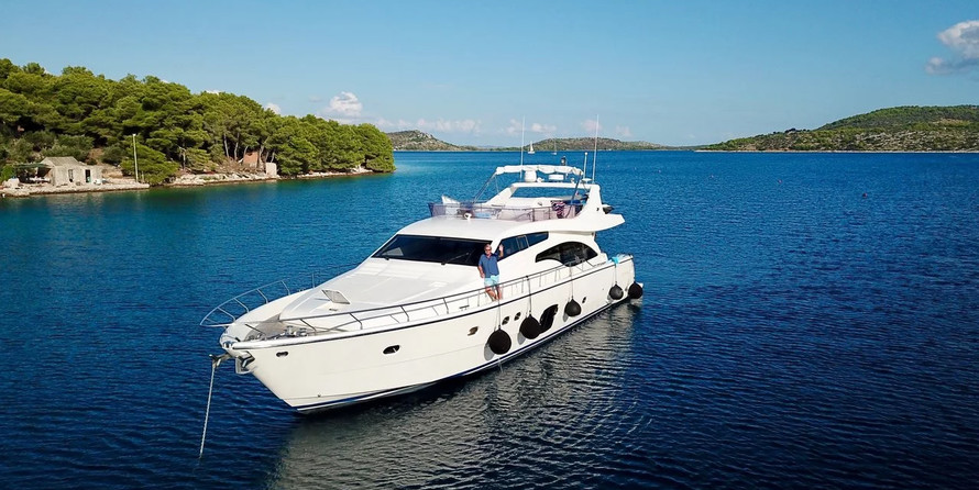 Ferretti 551 Yachts