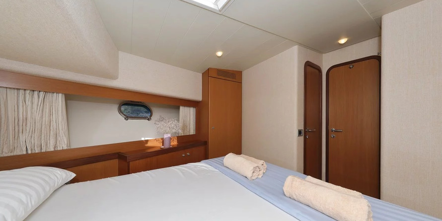 Ferretti 551 Yachts