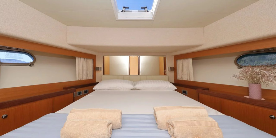Ferretti 551 Yachts