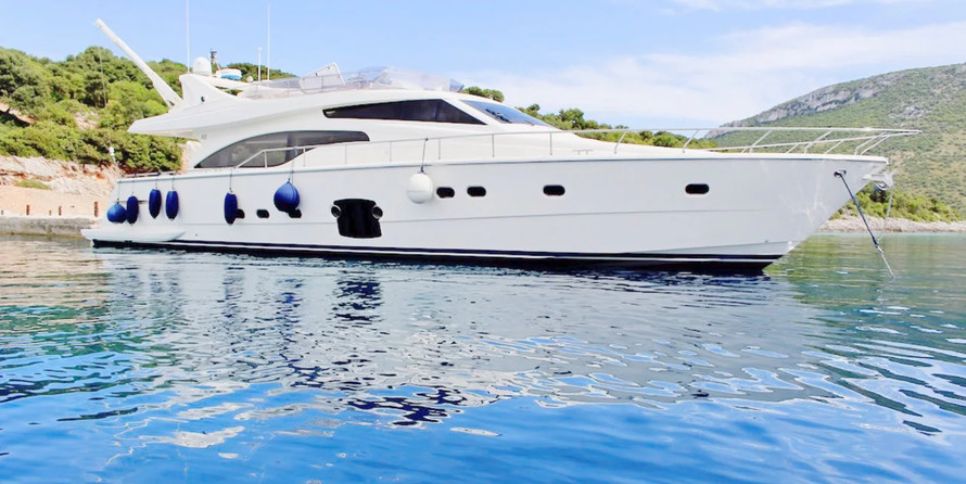 Ferretti 551 Yachts