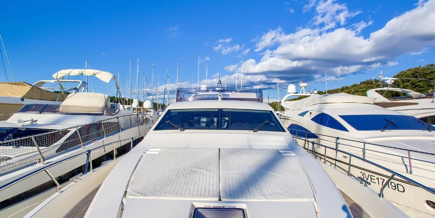 Ferretti 551 Yachts