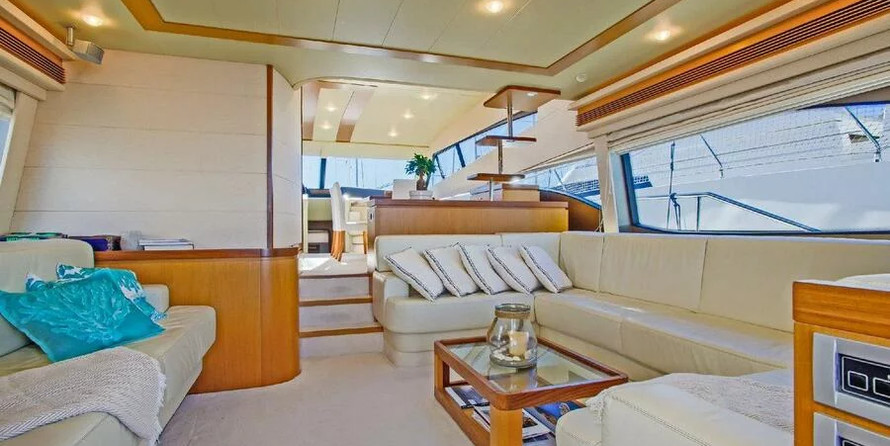 Ferretti 551 Yachts