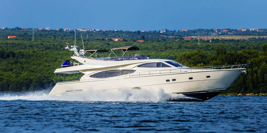 Ferretti 760
