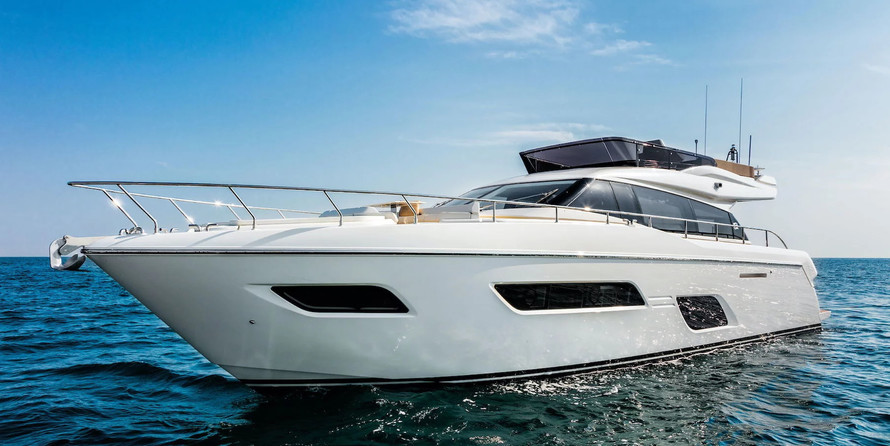 Ferretti 550