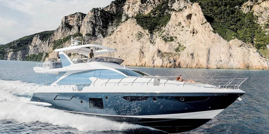 Azimut 72