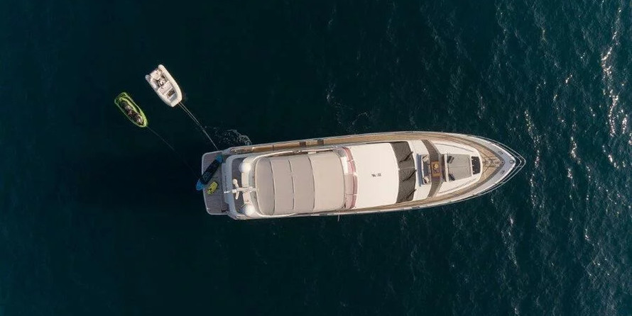 Princess 72 Flybridge - 4 + 1 cab.