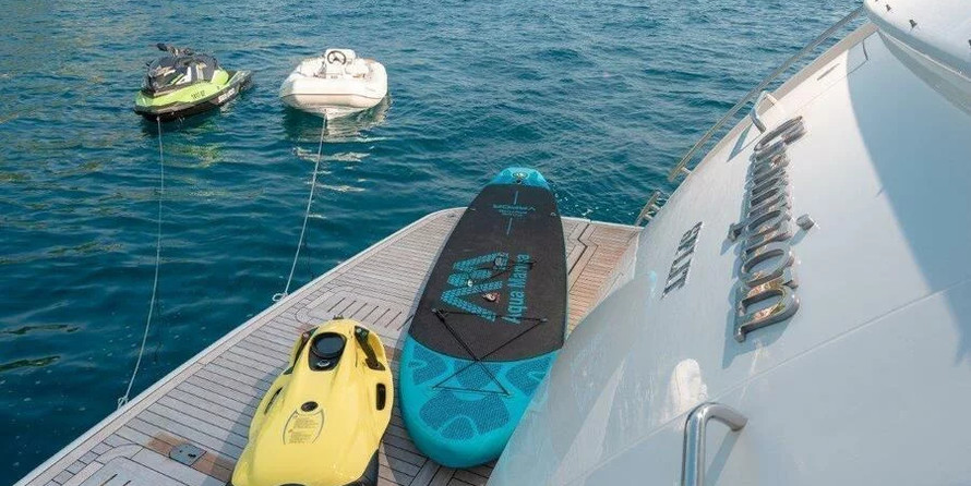 Princess 72 Flybridge - 4 + 1 cab.