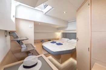 Fountaine Pajot Alegria 67