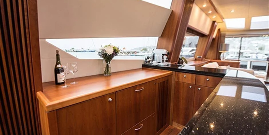 Sunseeker Predator 108