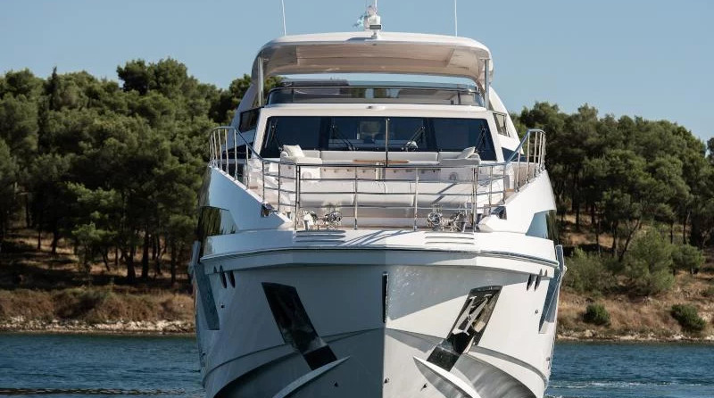 Azimut Grande 27 METRI