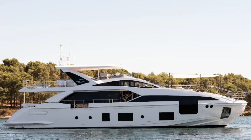 Azimut Grande 27 METRI
