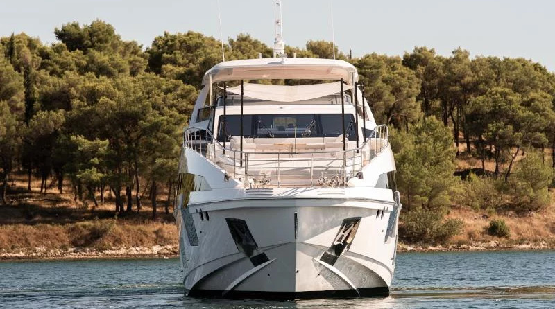 Azimut Grande 27 METRI