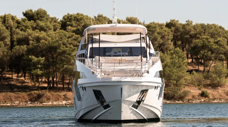 Azimut Grande 27 METRI