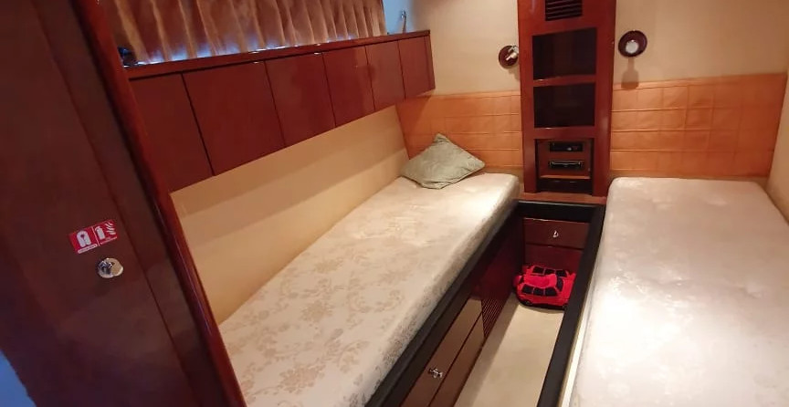 Fairline 74 Squadron