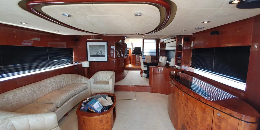 Fairline 74 Squadron