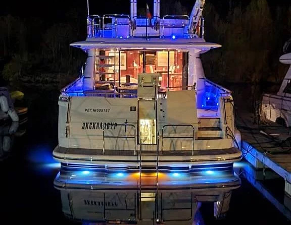 Fairline 74 Squadron