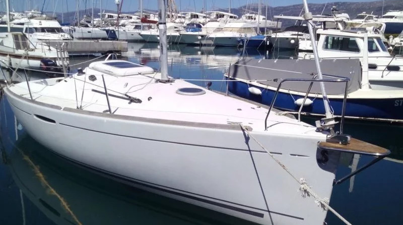Beneteau First 21.7