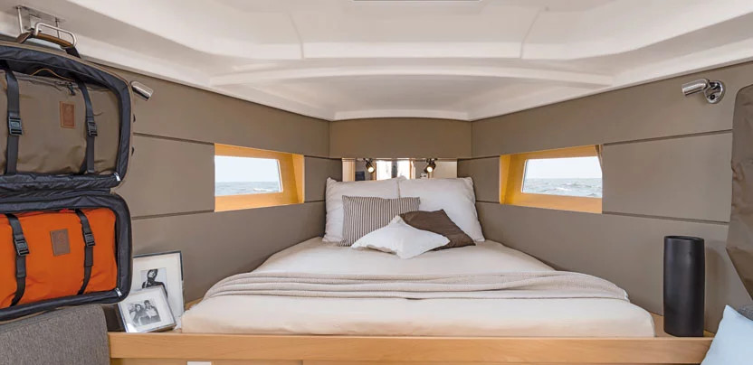 Beneteau Oceanis 38.1