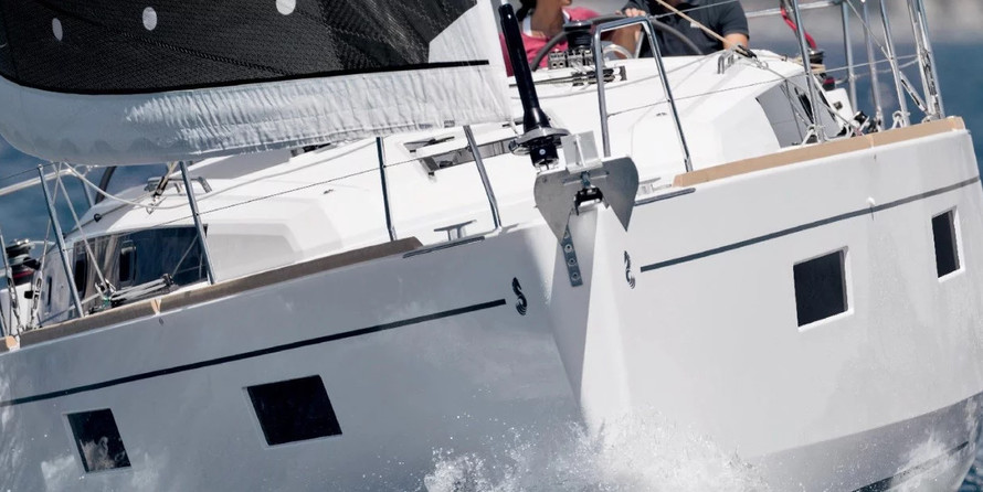 Beneteau Oceanis 38.1