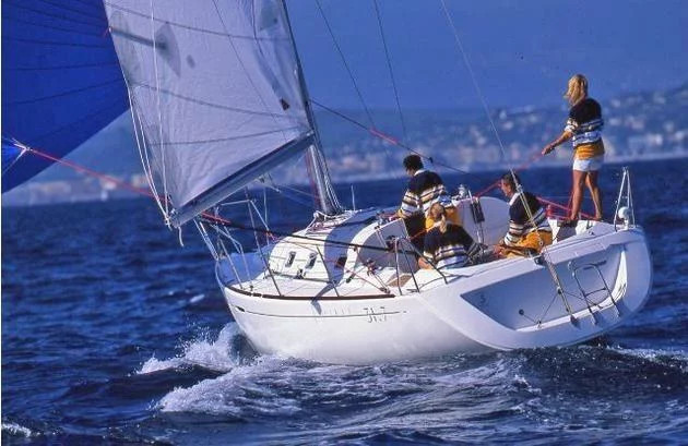 Beneteau First 31.7