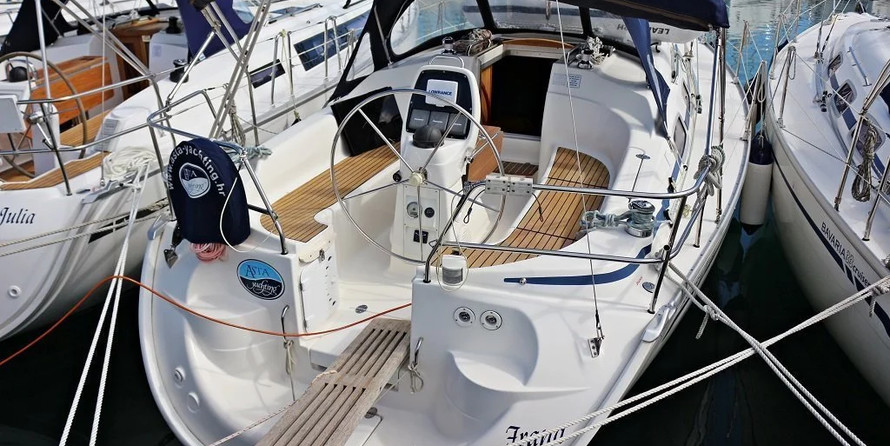 Bavaria 33 Cruiser