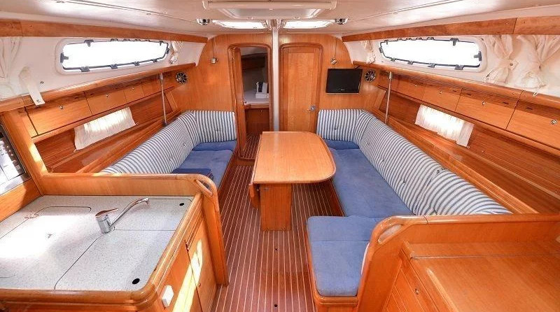 Bavaria 38 Cruiser