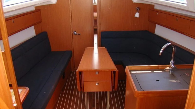 Bavaria 33 Cruiser