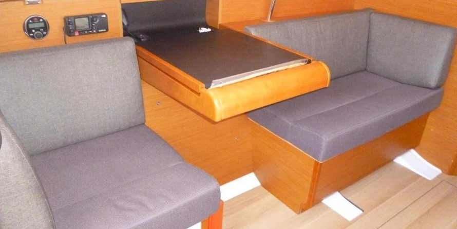 Sun Odyssey 439