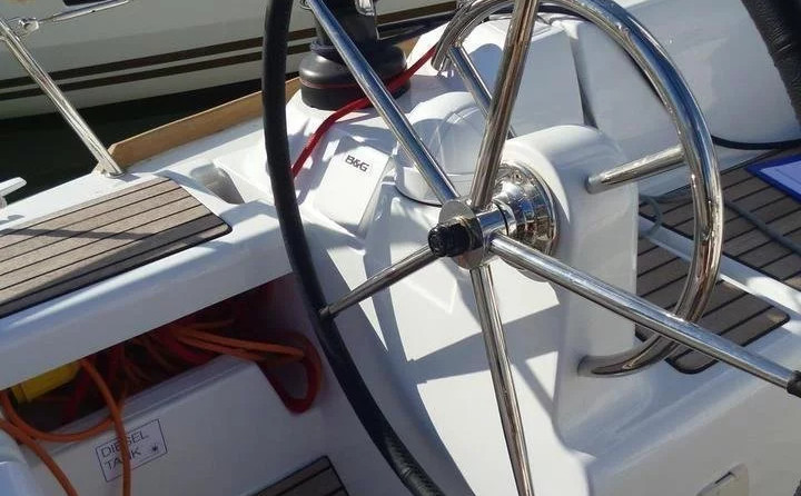 Sun Odyssey 439