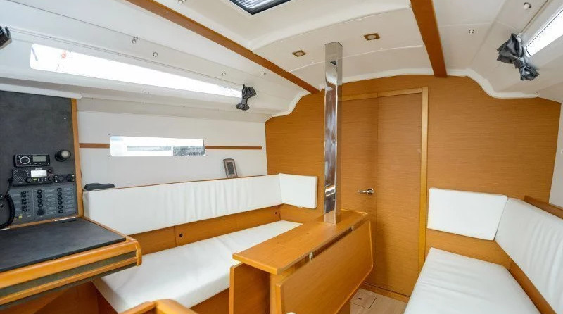 Jeanneau Sun Odyssey 349