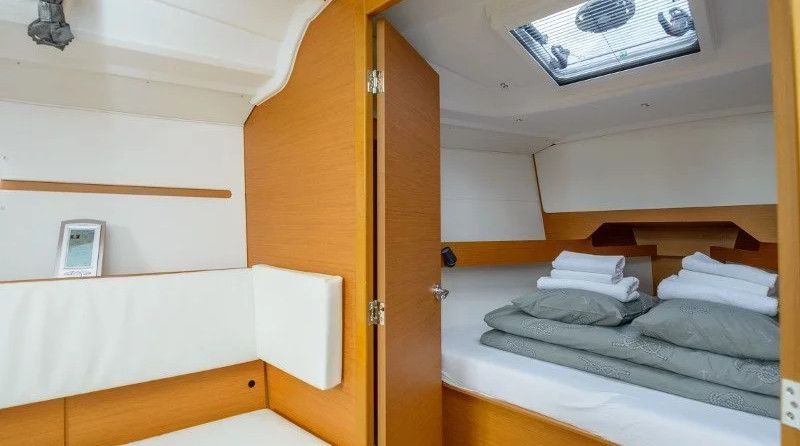 Jeanneau Sun Odyssey 349