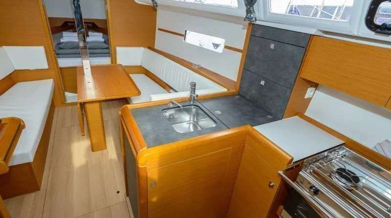 Jeanneau Sun Odyssey 349