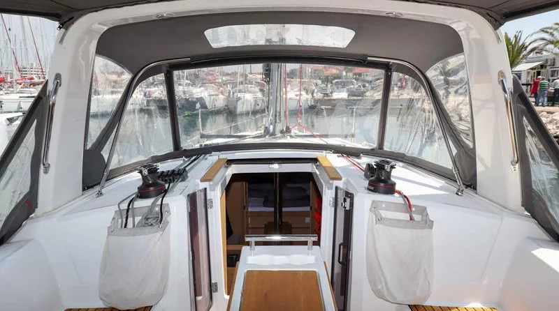 Beneteau Oceanis 35.1