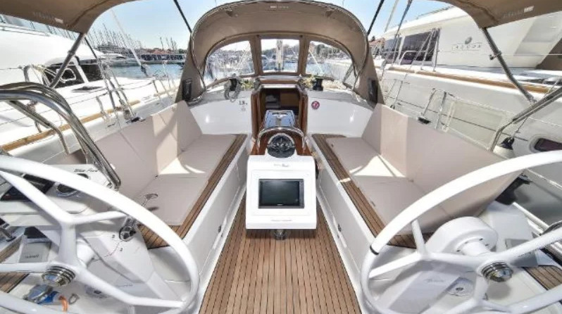 Bavaria 37 Cruiser