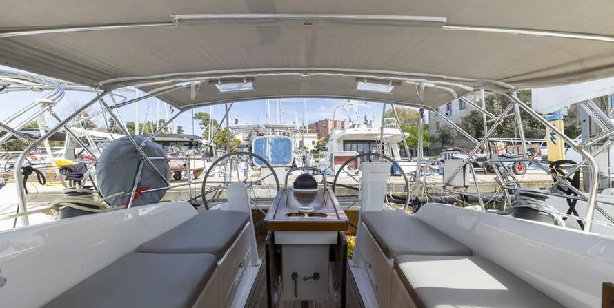 Bavaria Cruiser 34 Style