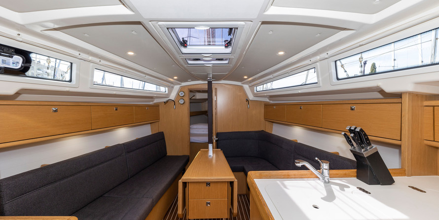 Bavaria Cruiser 34 Style