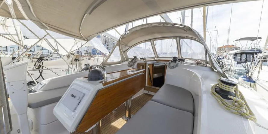 Bavaria Cruiser 34 Style