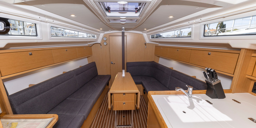 Bavaria Cruiser 34 Style