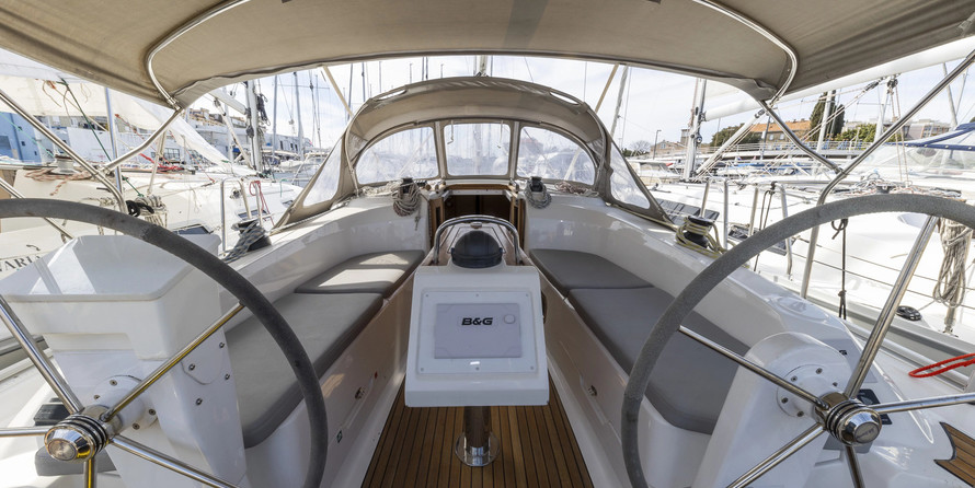 Bavaria Cruiser 34 Style