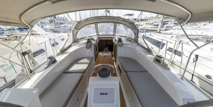 Bavaria Cruiser 34 Style