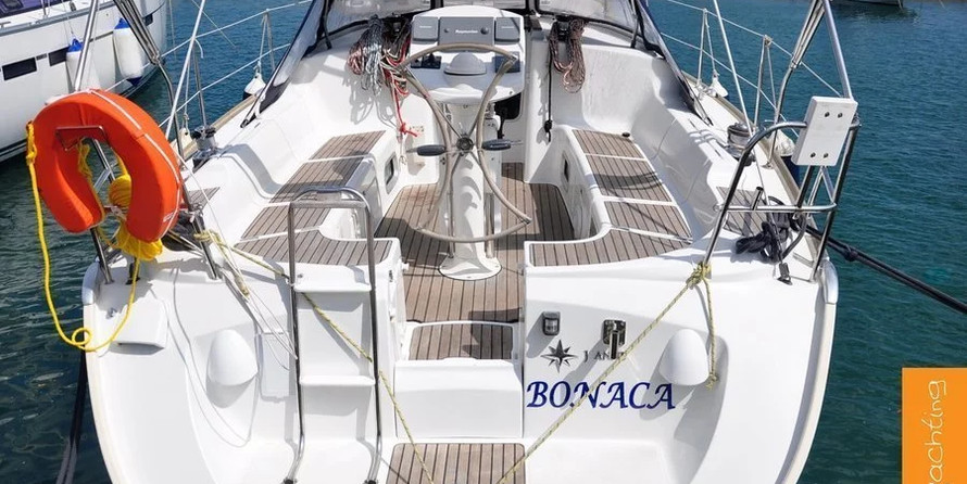 Sun Odyssey 37