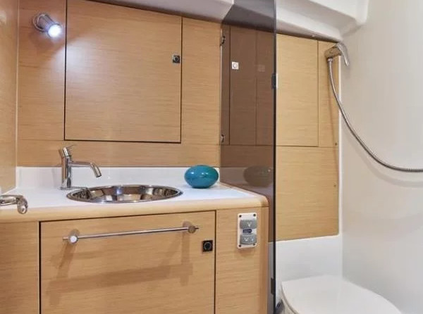 Jeanneau Sun Odyssey 449