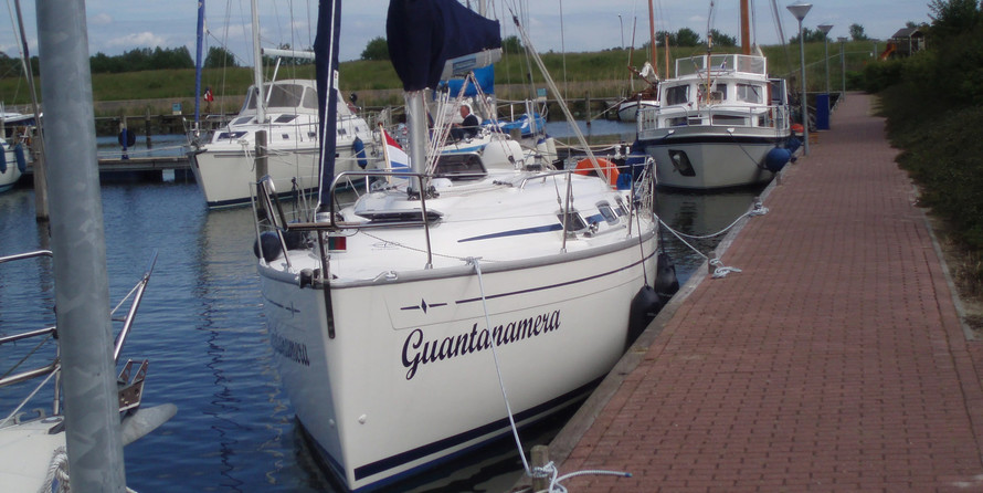 Bavaria 30 Cruiser