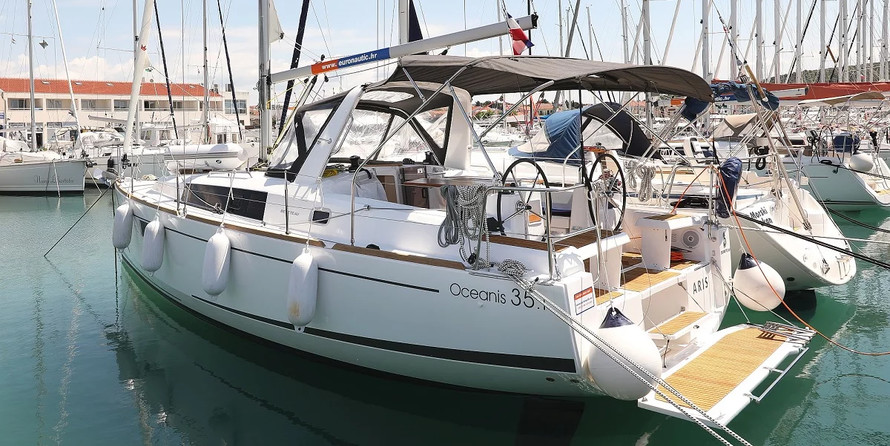 Beneteau Oceanis 35.1
