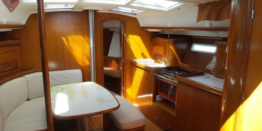 Beneteau Oceanis 393 Clipper