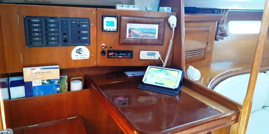Beneteau Oceanis 393 Clipper