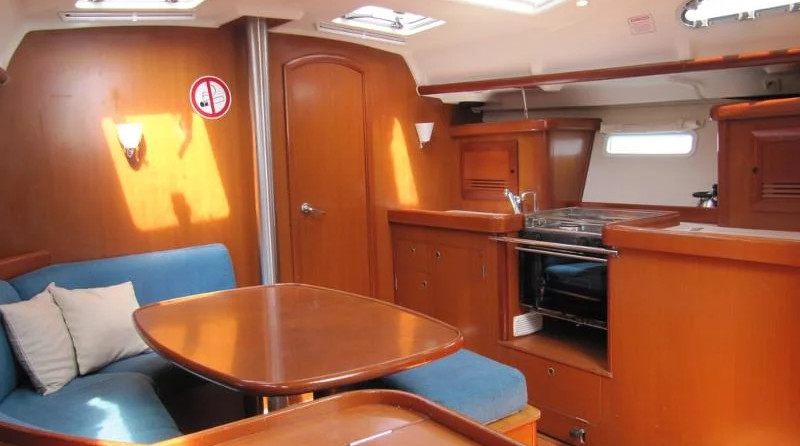 Beneteau Oceanis 393 Clipper