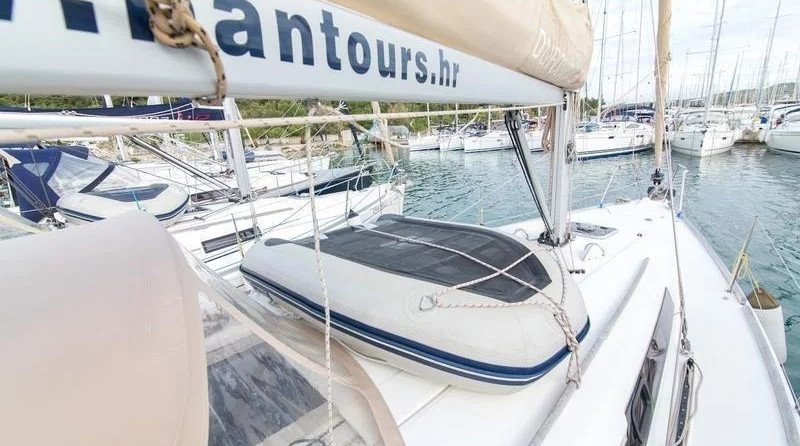 Dufour 335 GL